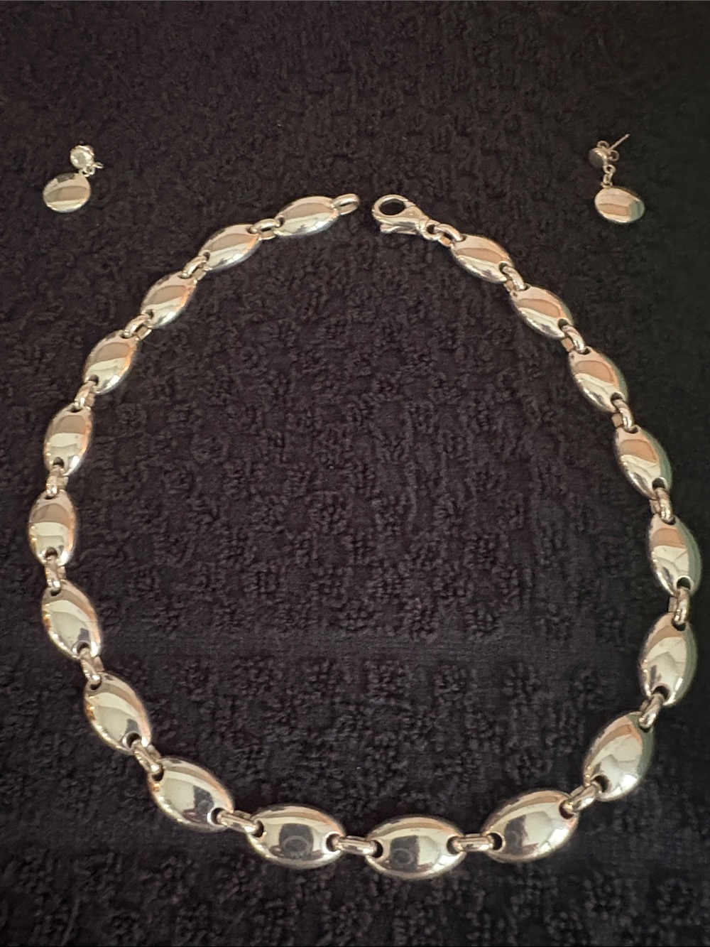 Tiffany & Co. Polished Silver Oval Link Necklace with Stud Earrings